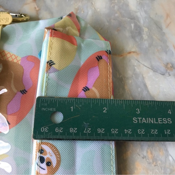 Thirty One Clear Clip Pouch Pool Day Sloths - Picture 13 of 14